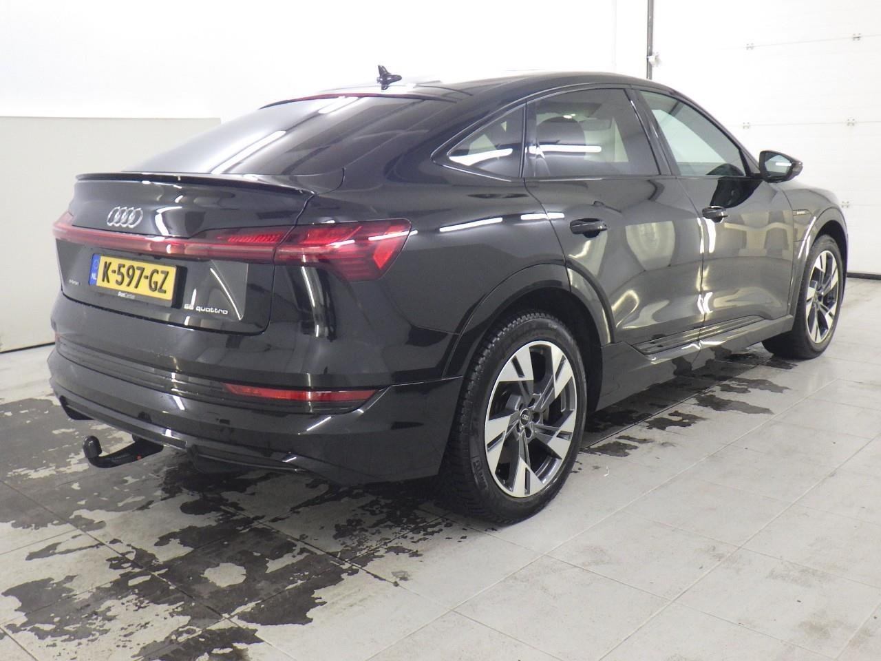 Audi E-tron Sportback 55 S Edition - Quattro - Electric - Automatic - 408 hp - 134.695 km