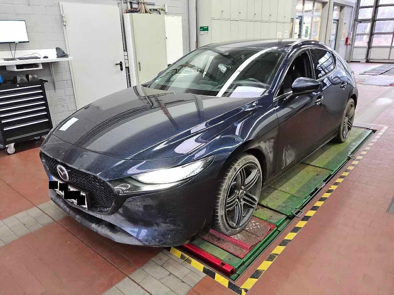 Mazda 3 2.0 Selection - Petrol - Automatic - 122 hp - 60.424 km