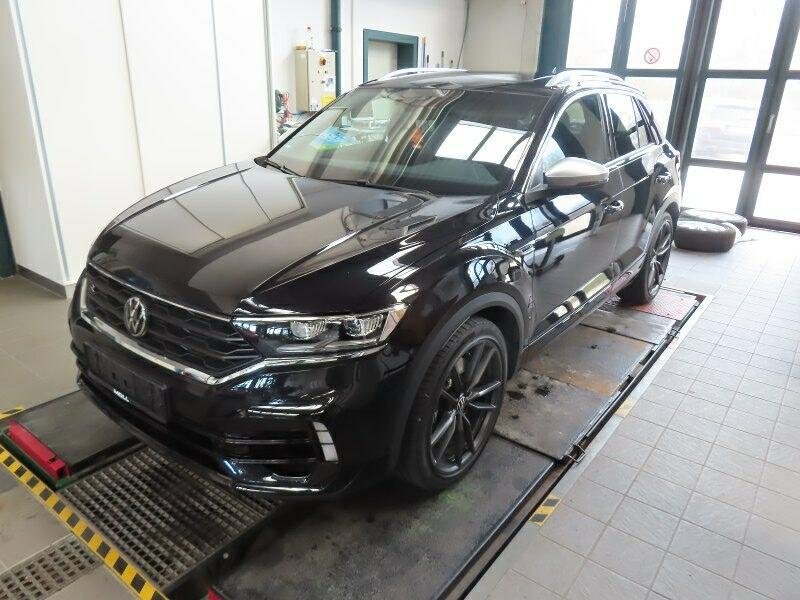 Volkswagen T-Roc 2.0 TSI R-Line - Petrol - Automatic - 300 hp - 26.953 km
