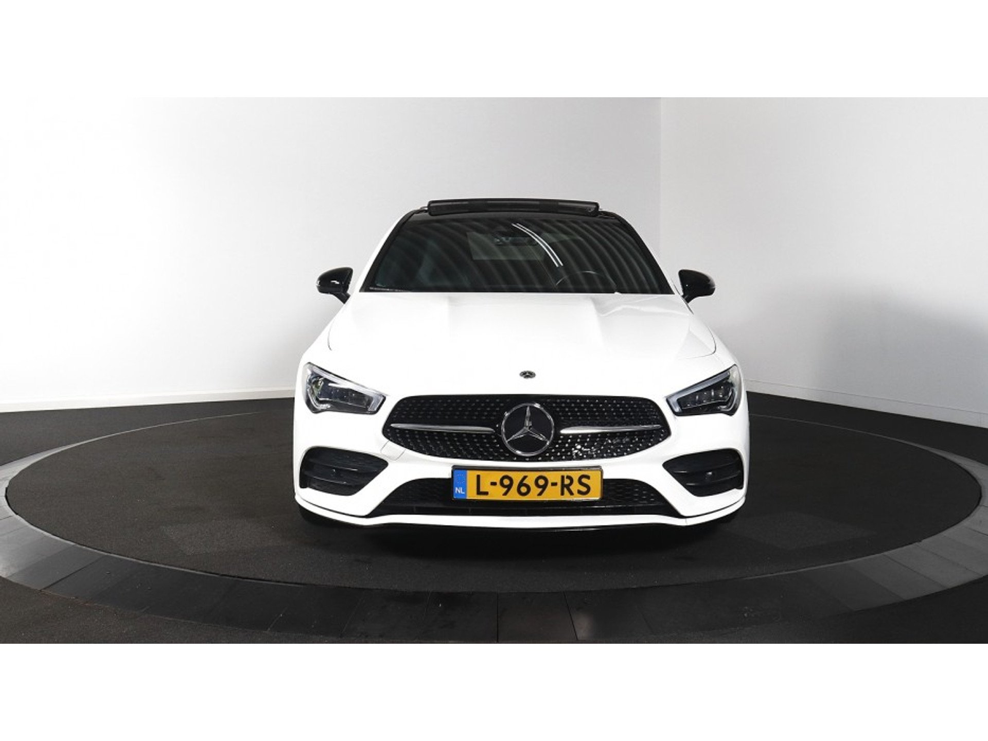 2021 Mercedes-Benz CLA   