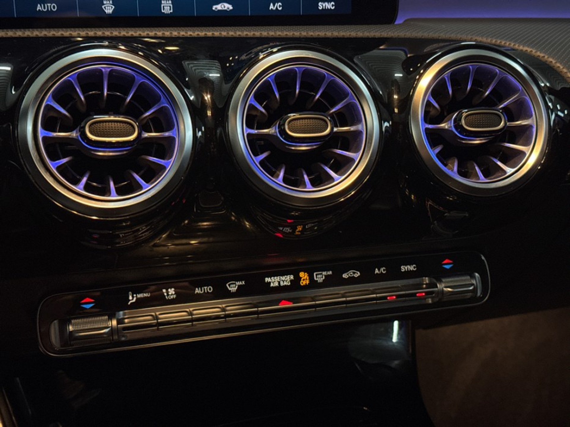 2021 Mercedes-Benz CLA   