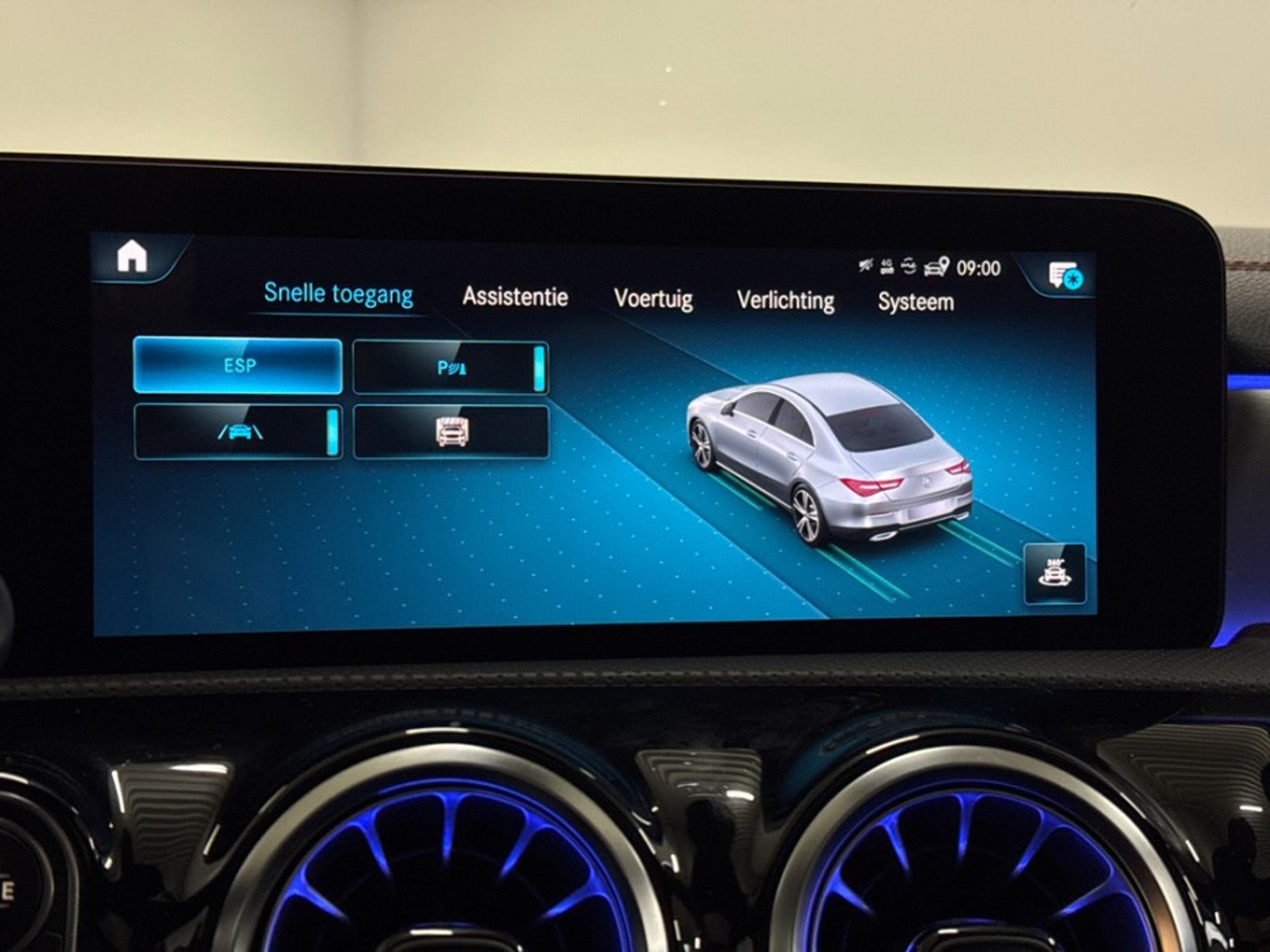 2021 Mercedes-Benz CLA   