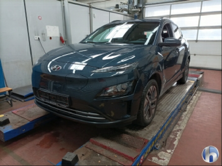 Hyundai Kona Edition 30 - Electric - Automatic - 136 hp - 52.544 km