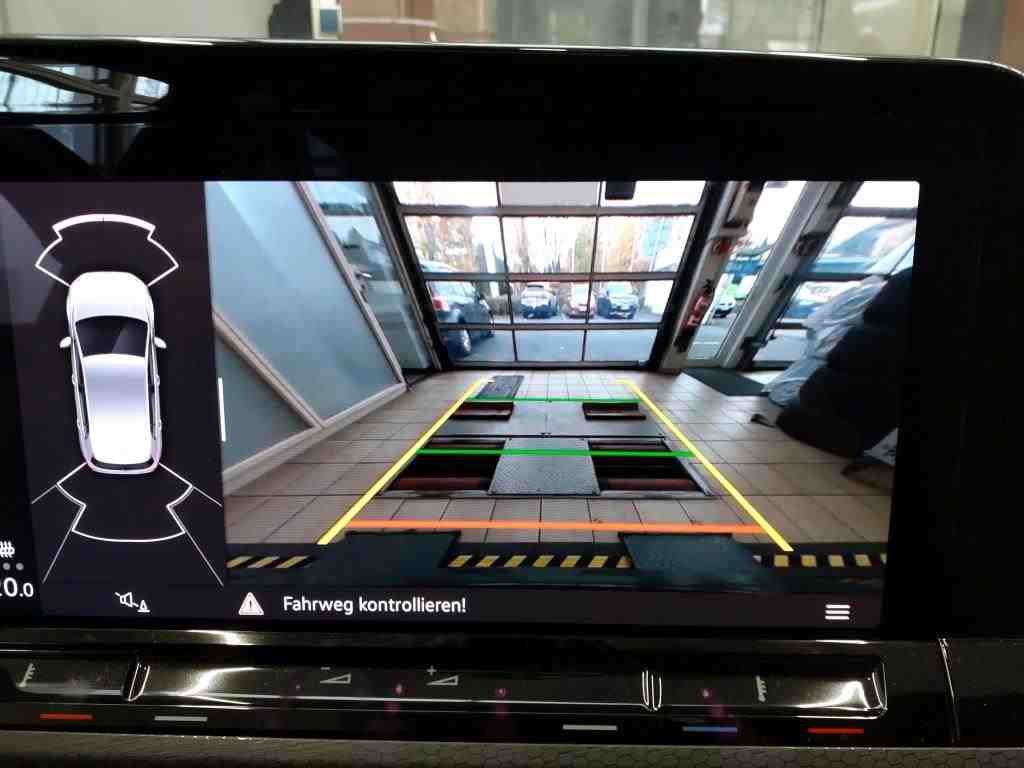 2020 Volkswagen Golf   