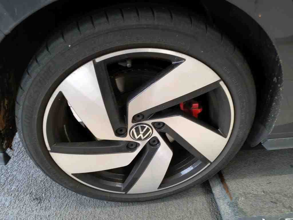 2020 Volkswagen Golf   