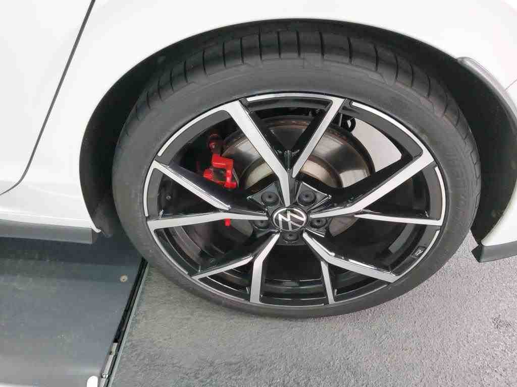 2020 Volkswagen Golf   