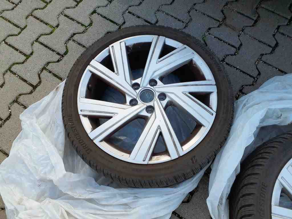 2020 Volkswagen Golf   