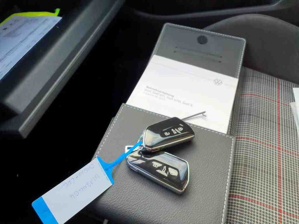 2020 Volkswagen Golf   