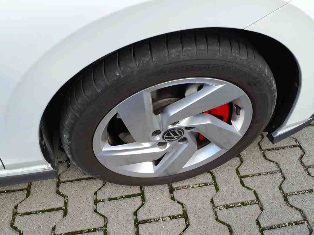 2020 Volkswagen Golf   