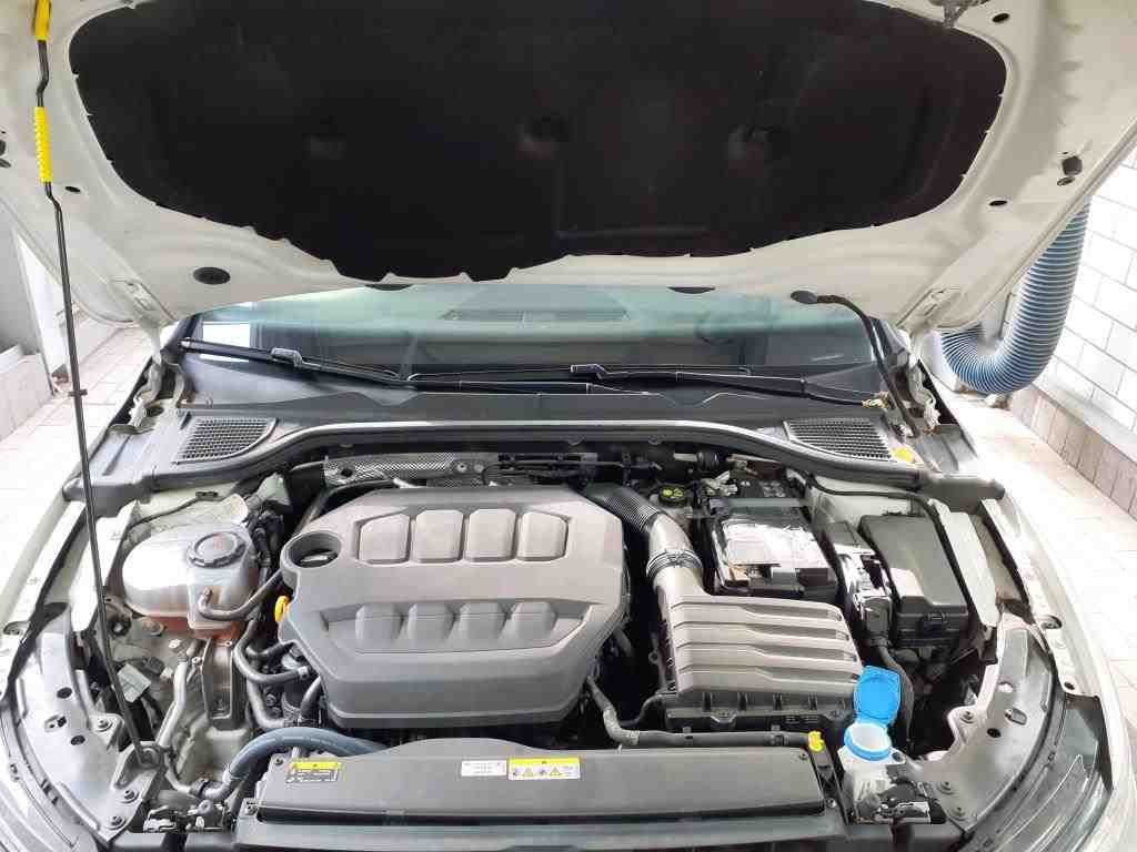 2020 Volkswagen Golf   