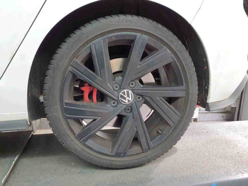 2020 Volkswagen Golf   