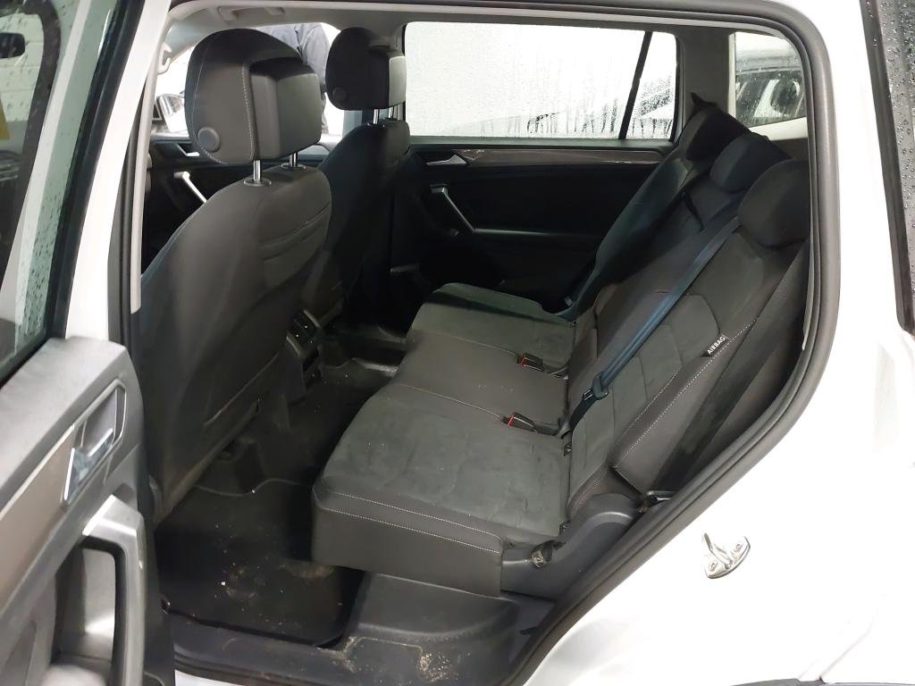 2021 Volkswagen Tiguan   AWD