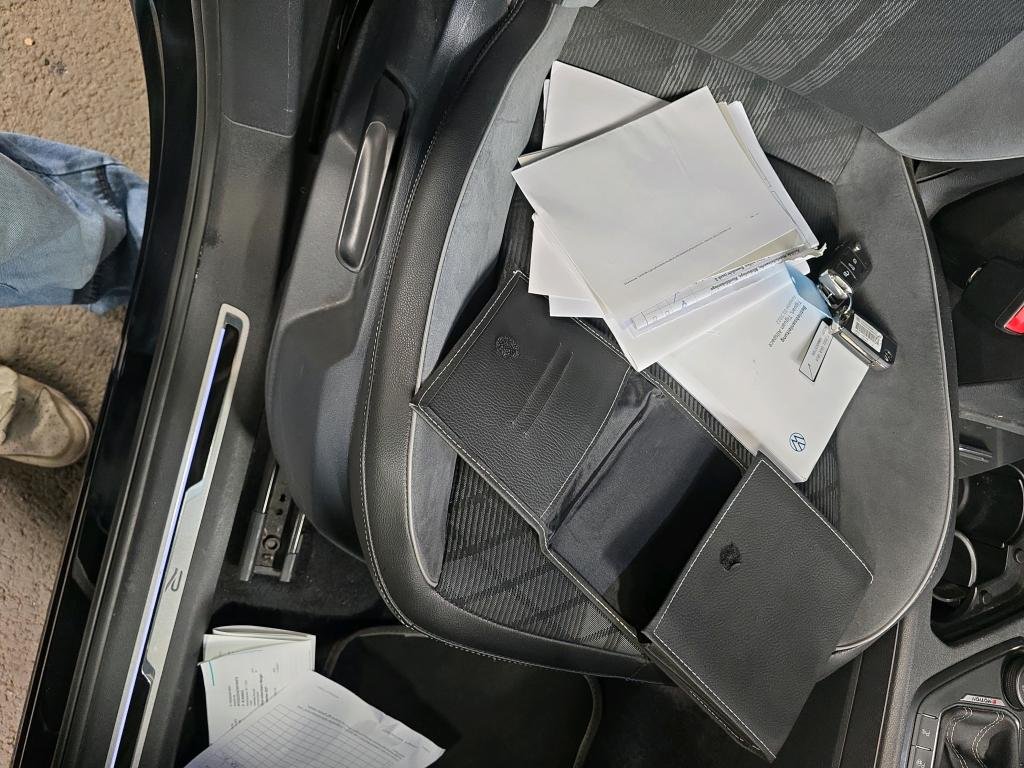 2021 Volkswagen Tiguan   AWD