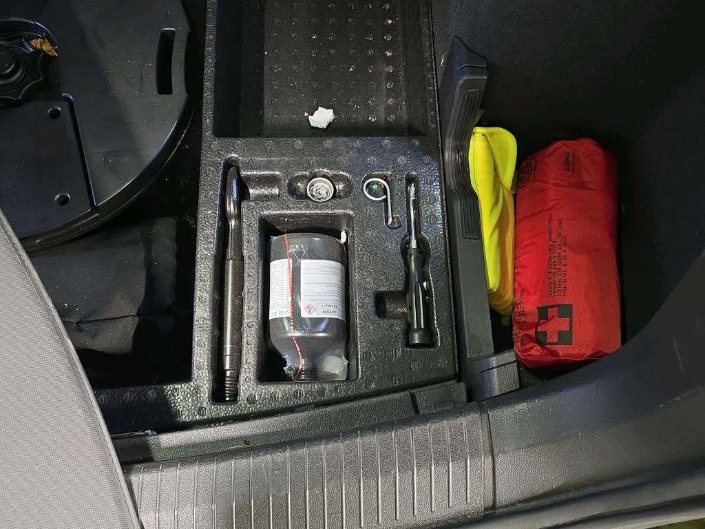 2021 Volkswagen Tiguan   AWD