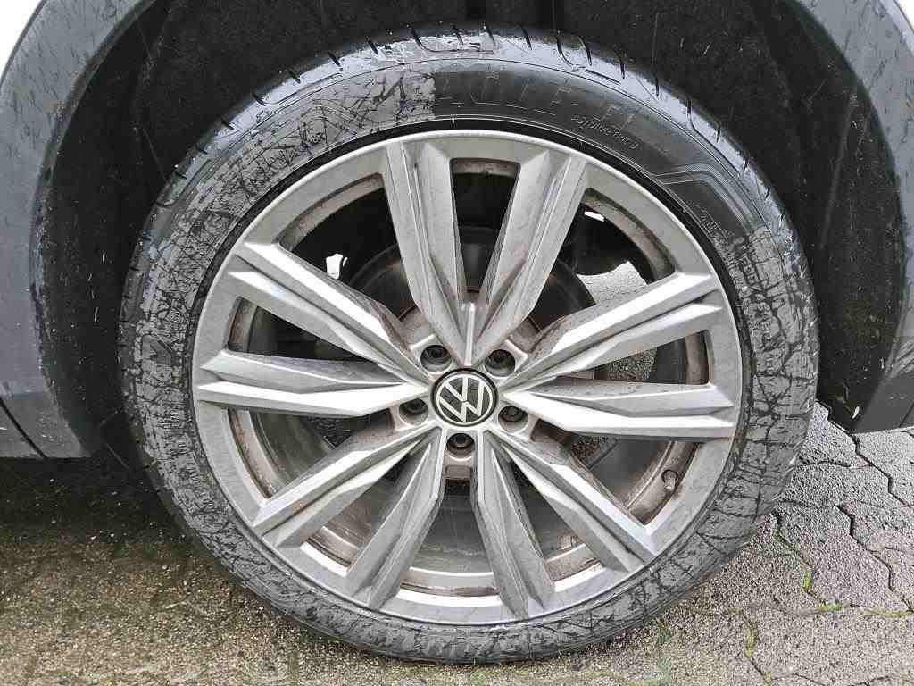 2021 Volkswagen Tiguan   AWD