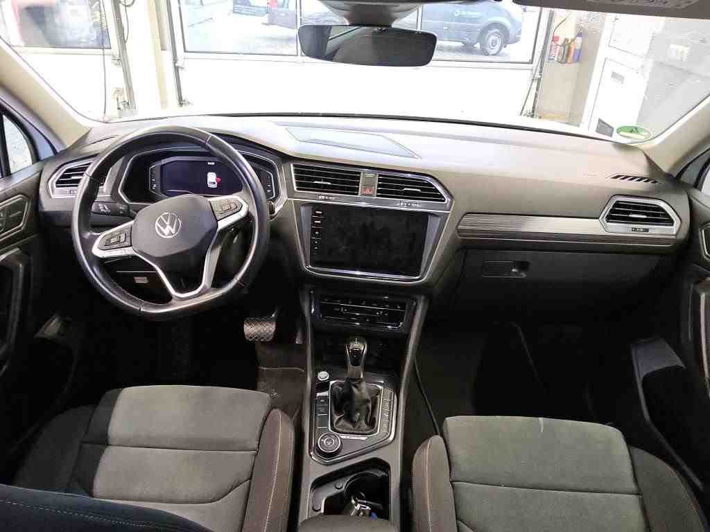 2021 Volkswagen Tiguan   AWD