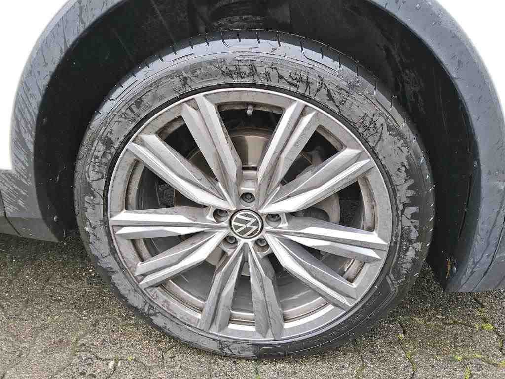 2021 Volkswagen Tiguan   AWD