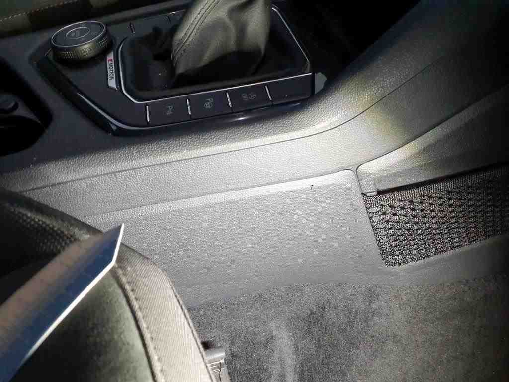 2021 Volkswagen Tiguan   AWD