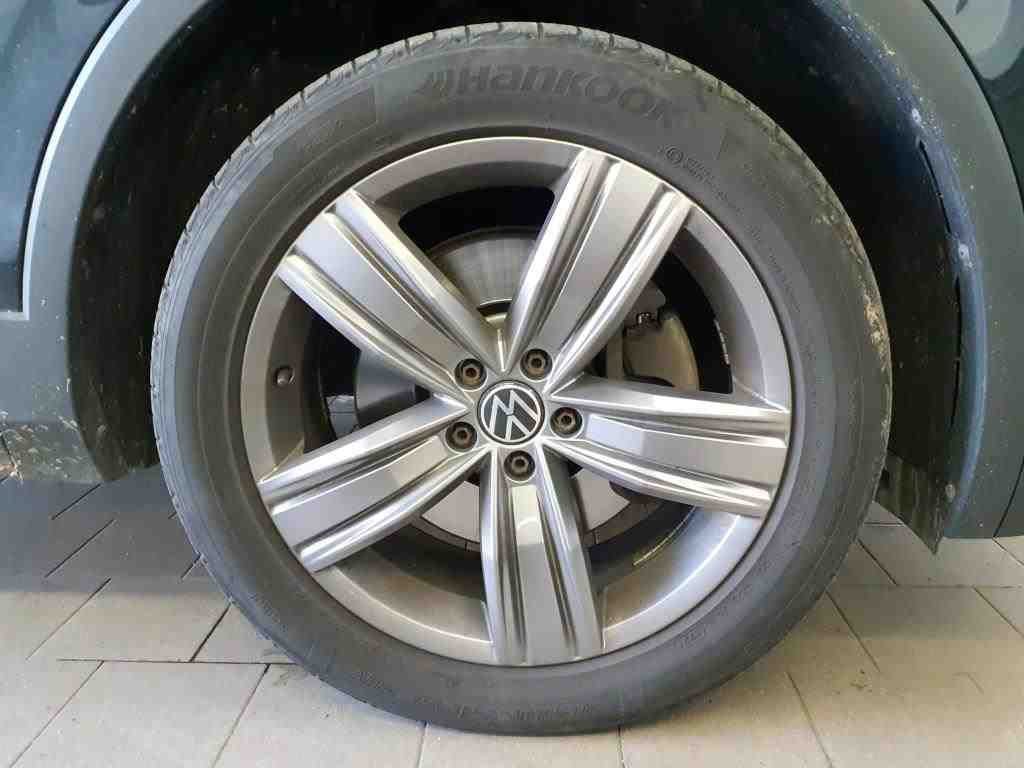 2021 Volkswagen Tiguan   AWD