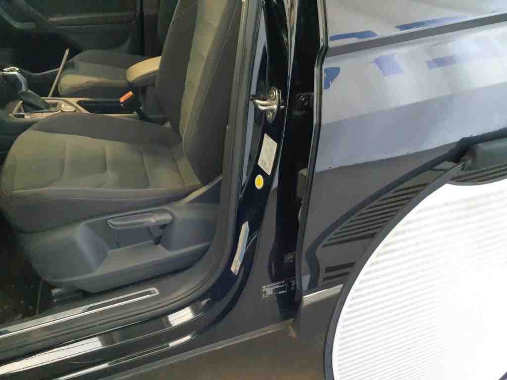 2021 Volkswagen Tiguan   AWD