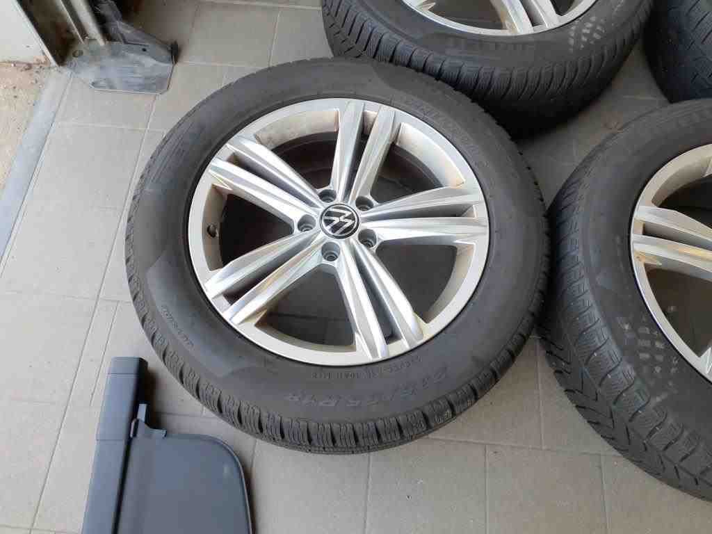 2021 Volkswagen Tiguan   AWD