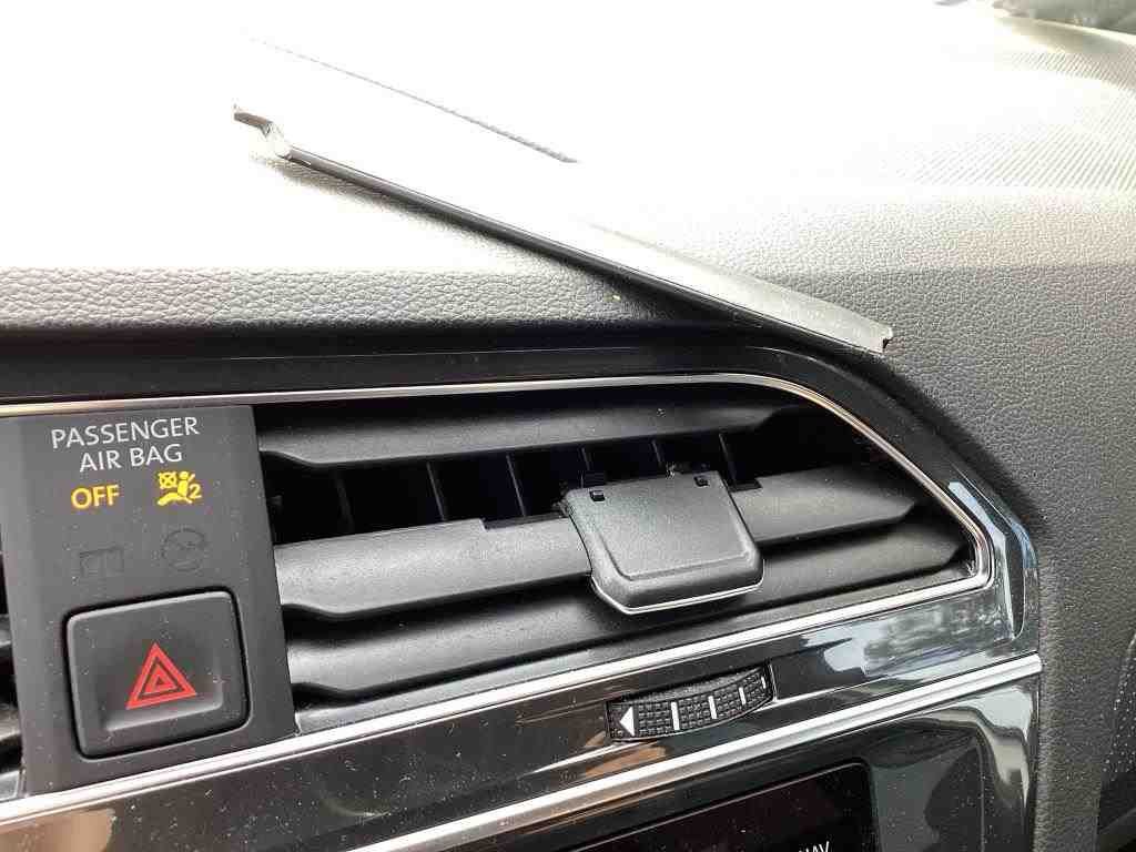 2021 Volkswagen Tiguan   AWD