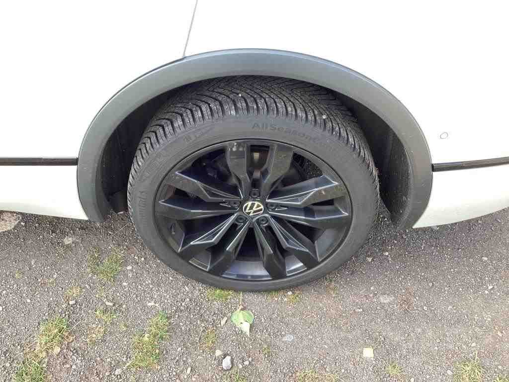 2021 Volkswagen Tiguan   AWD