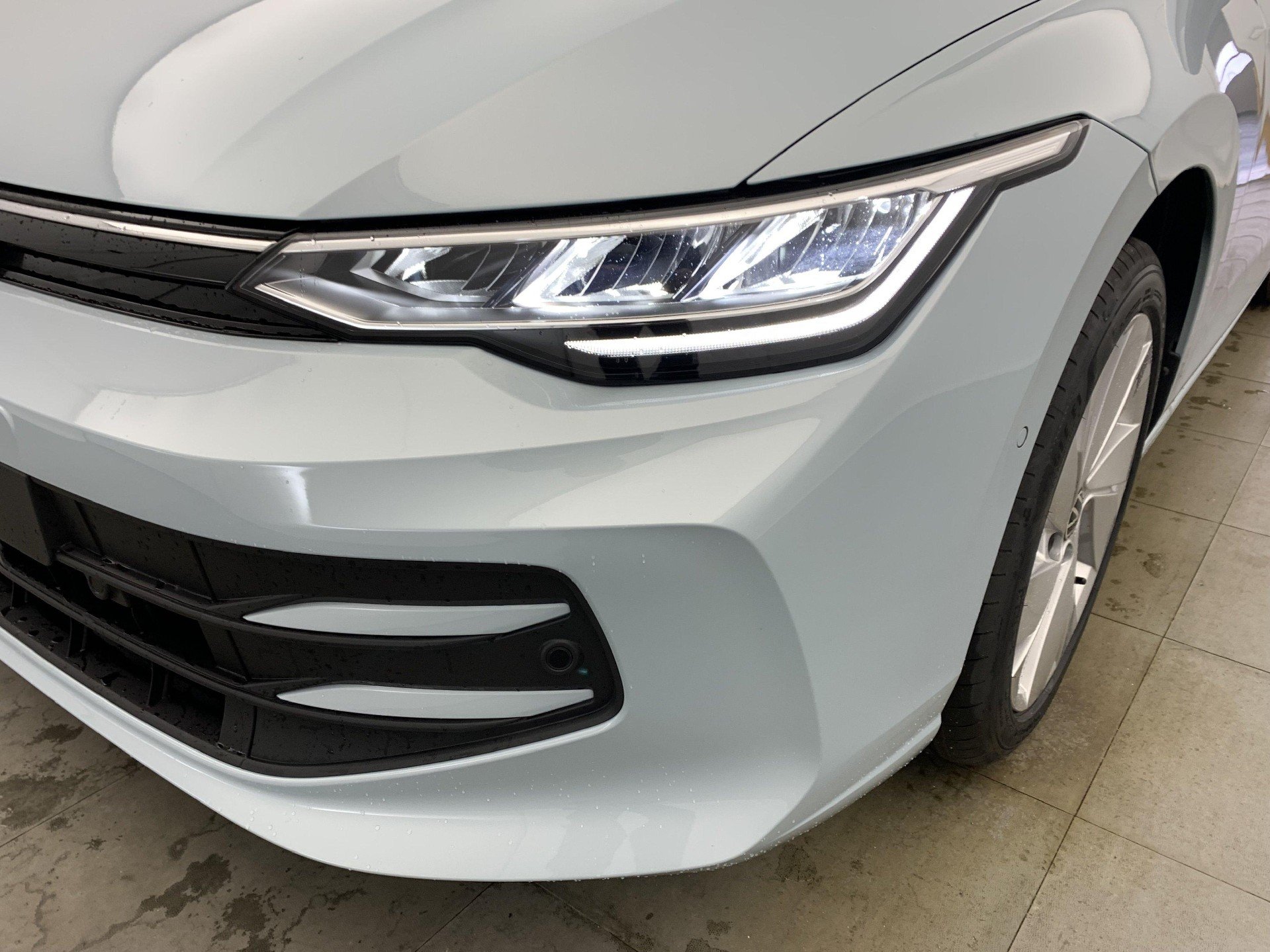 2025 Volkswagen Golf   