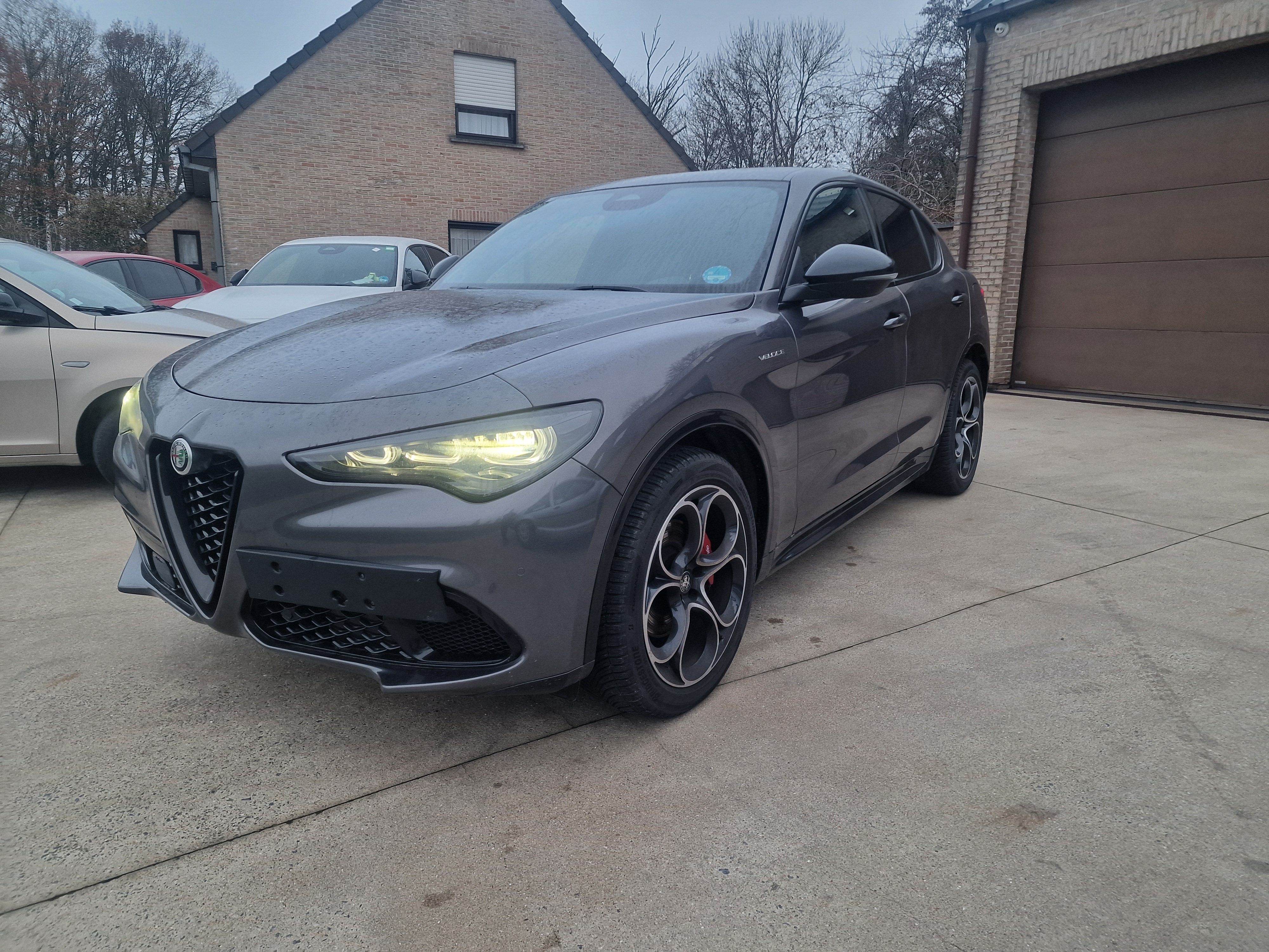 Alfa Romeo Stelvio 2.2 Veloce - Diesel - Automatic - 210 hp - 36.823 km