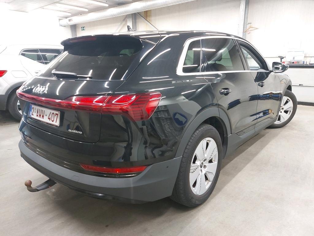 Audi E-tron 55 - 408 hp - 113.761 km