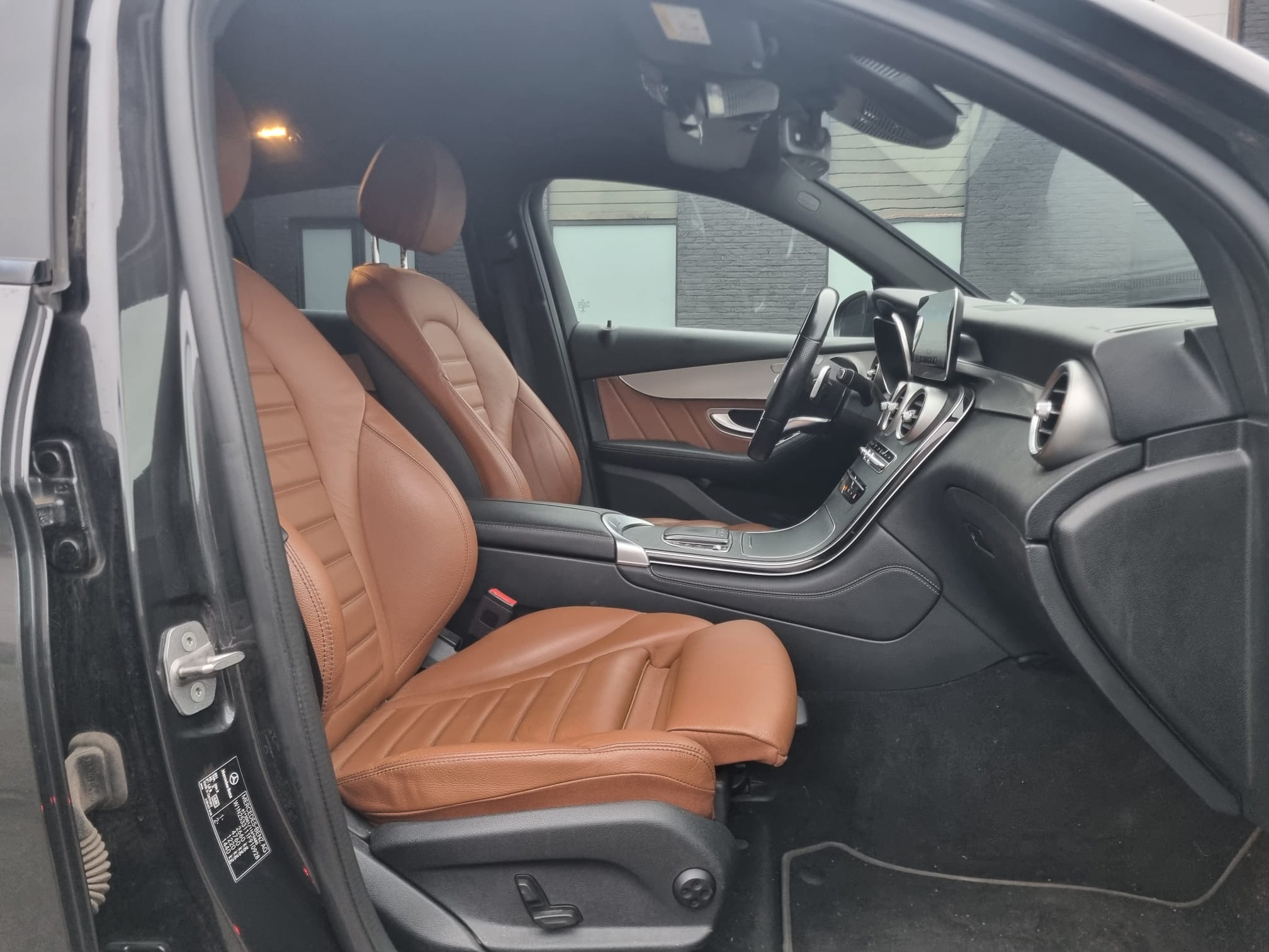 2020 Mercedes-Benz GLC   AWD