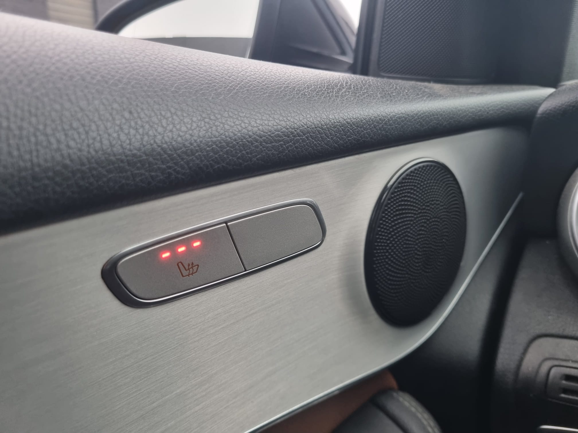 2020 Mercedes-Benz GLC   AWD