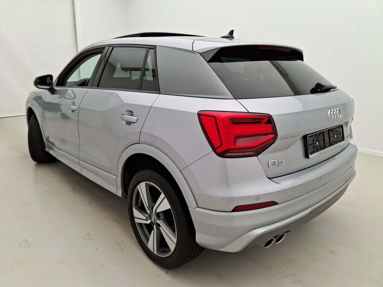 Audi Q2 35 TFSI Business - Petrol - Automatic - 150 hp - 35.331 km