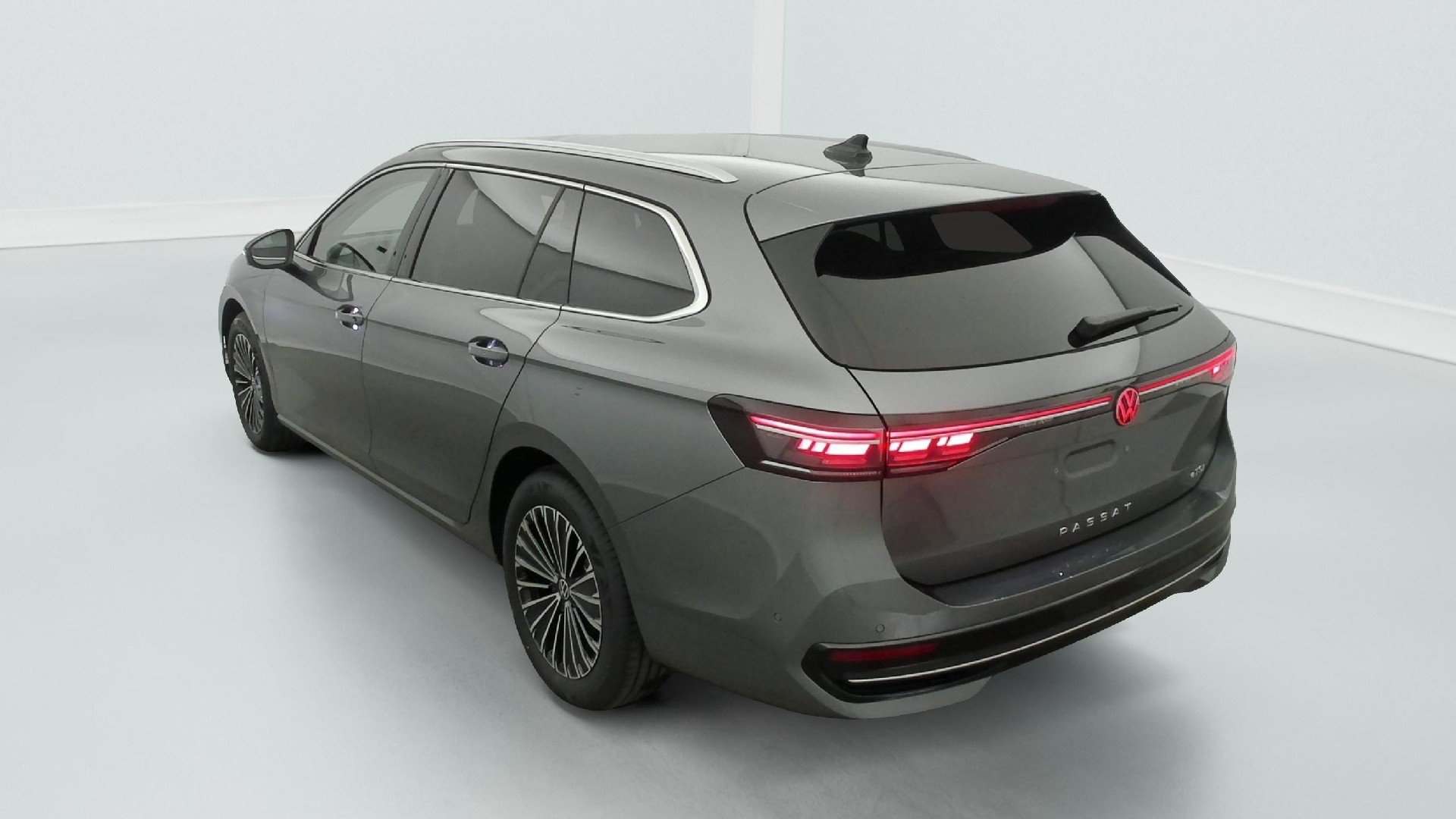 2025 Volkswagen Passat   