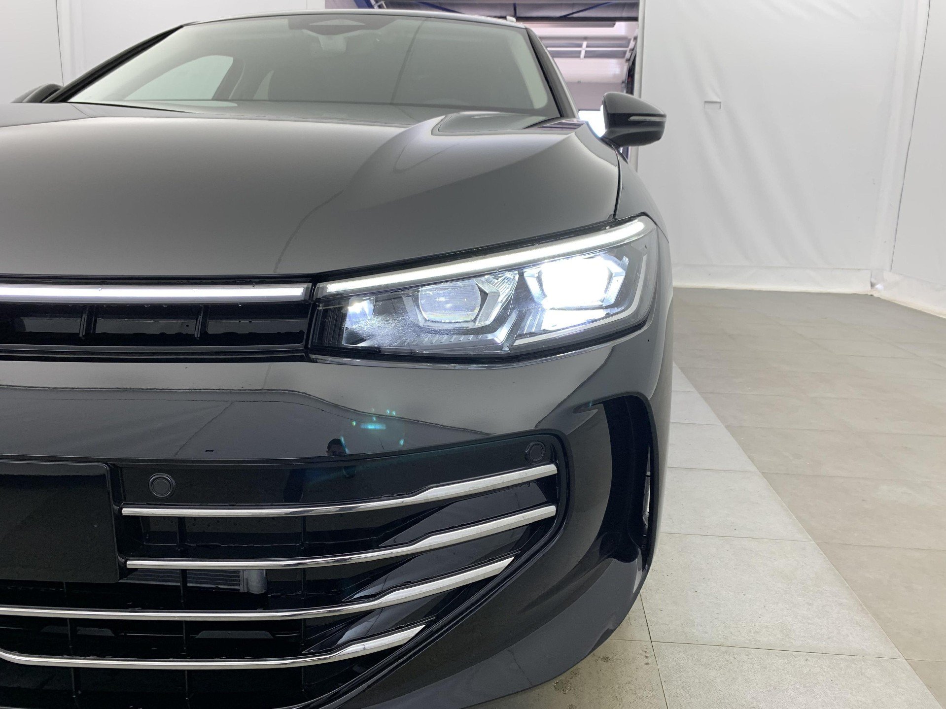 2025 Volkswagen Passat   