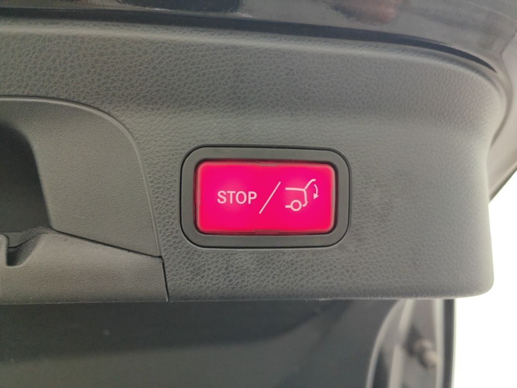 2019 Mercedes-Benz GLC   