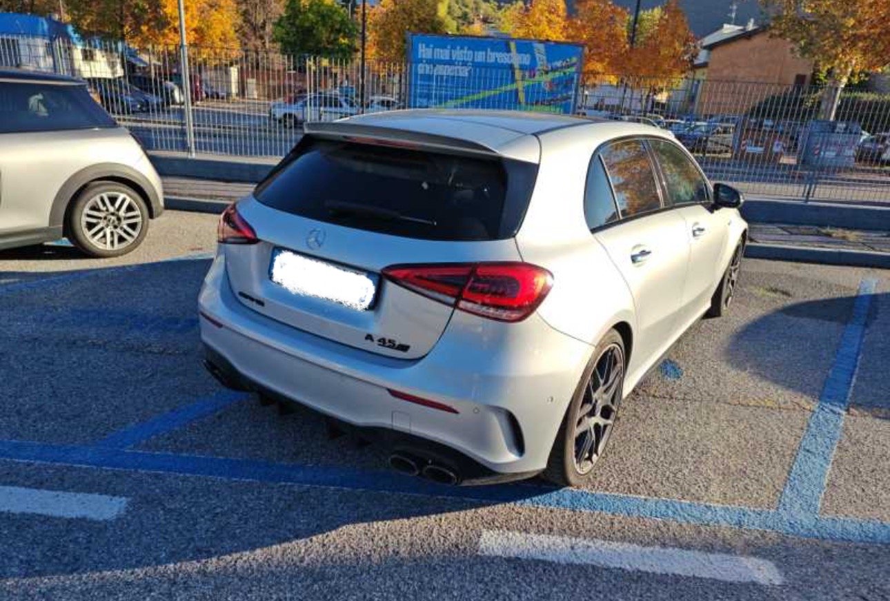 2022 Mercedes-Benz A   