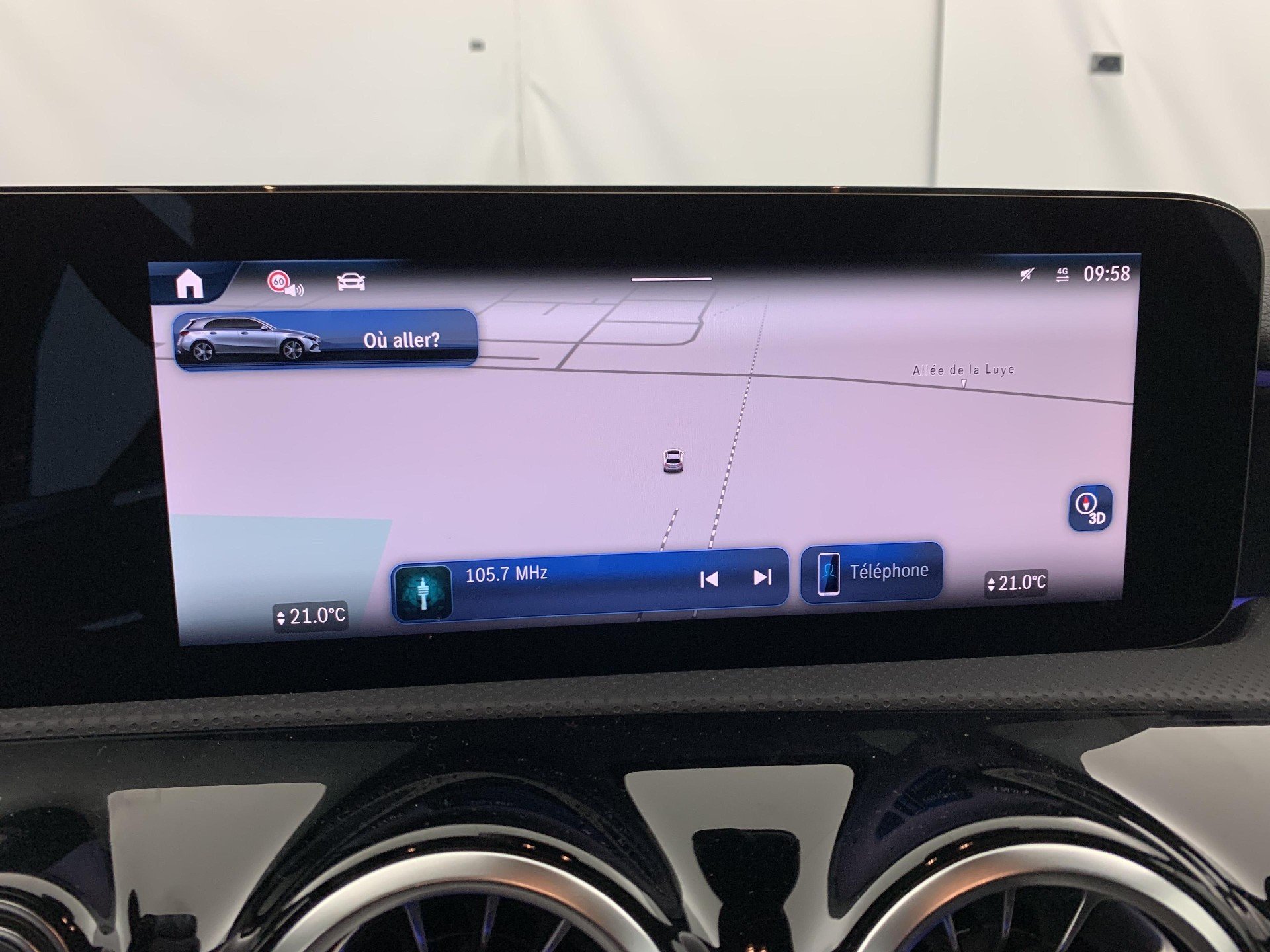 2025 Mercedes-Benz A   