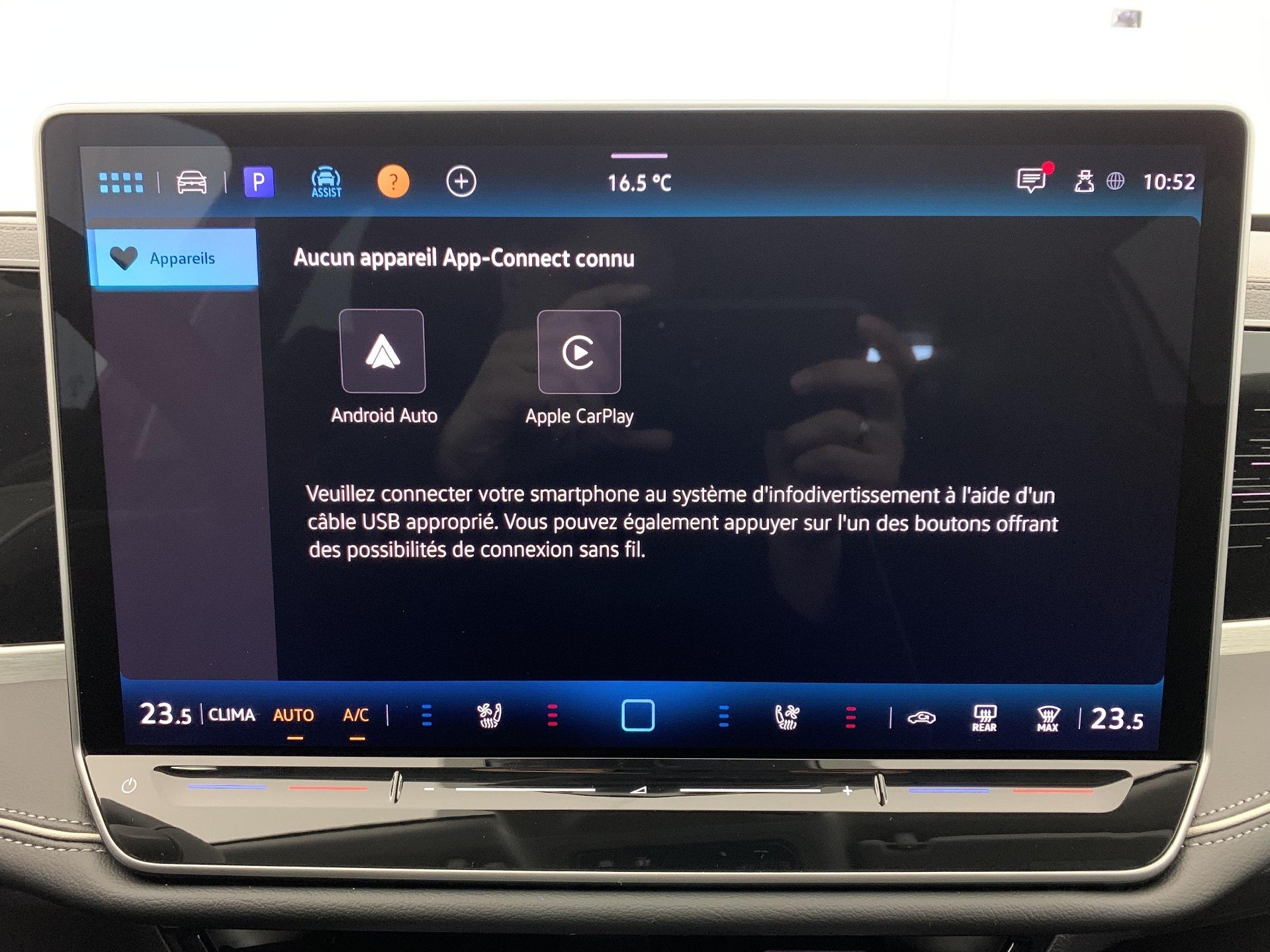 2025 Volkswagen Passat   