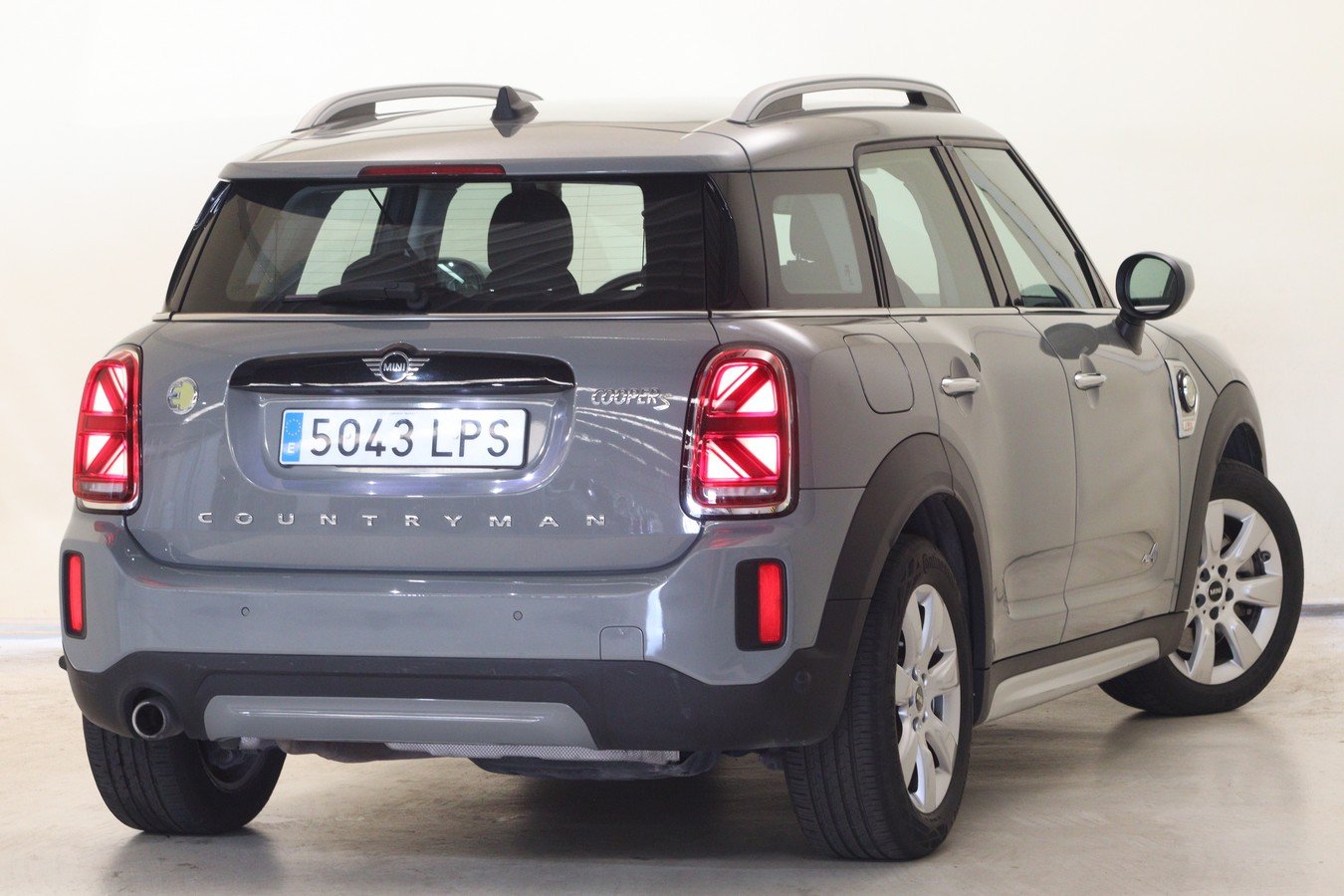 Mini Countryman Cooper SE - Hybrid - Automatic - 220 hp - 85.931 km