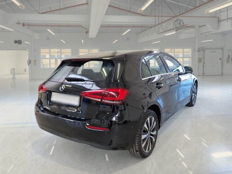 Mercedes-Benz A 250e Business - Hybrid - utomtic - 218 hp - 90.916 km