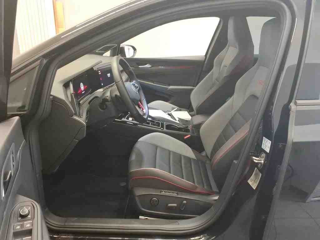 2020 Volkswagen Golf   