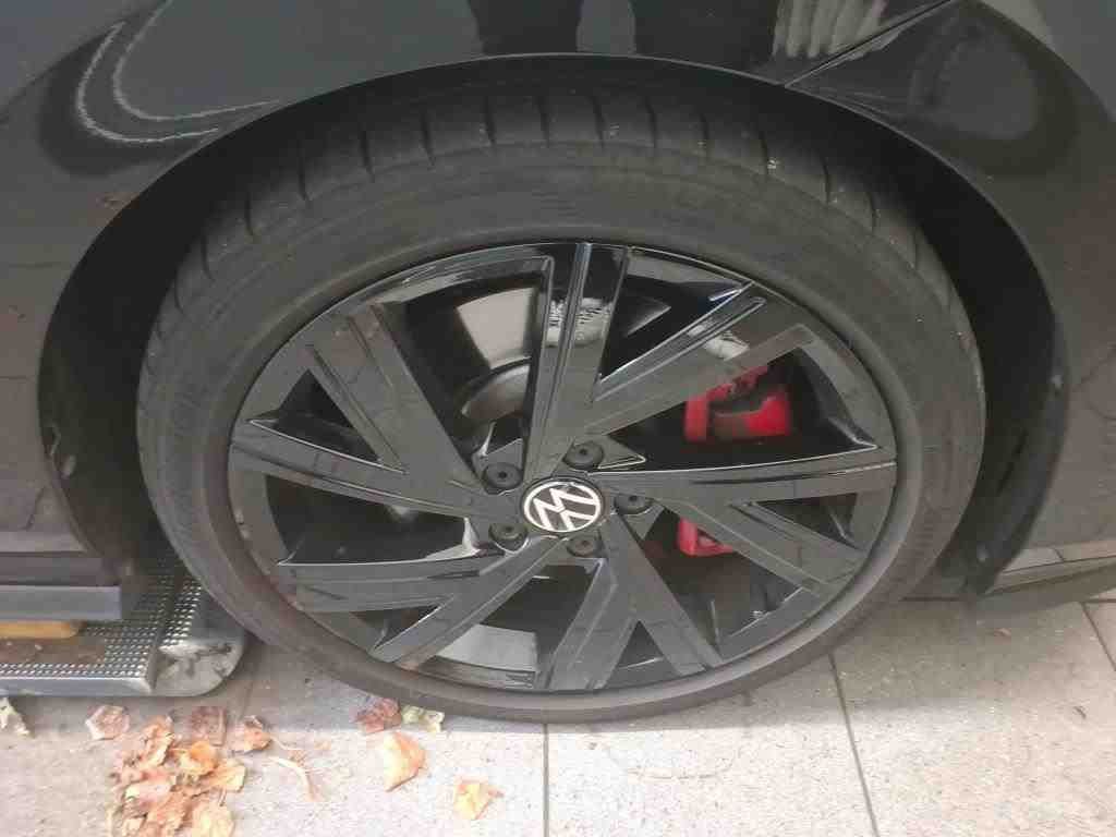 2020 Volkswagen Golf   