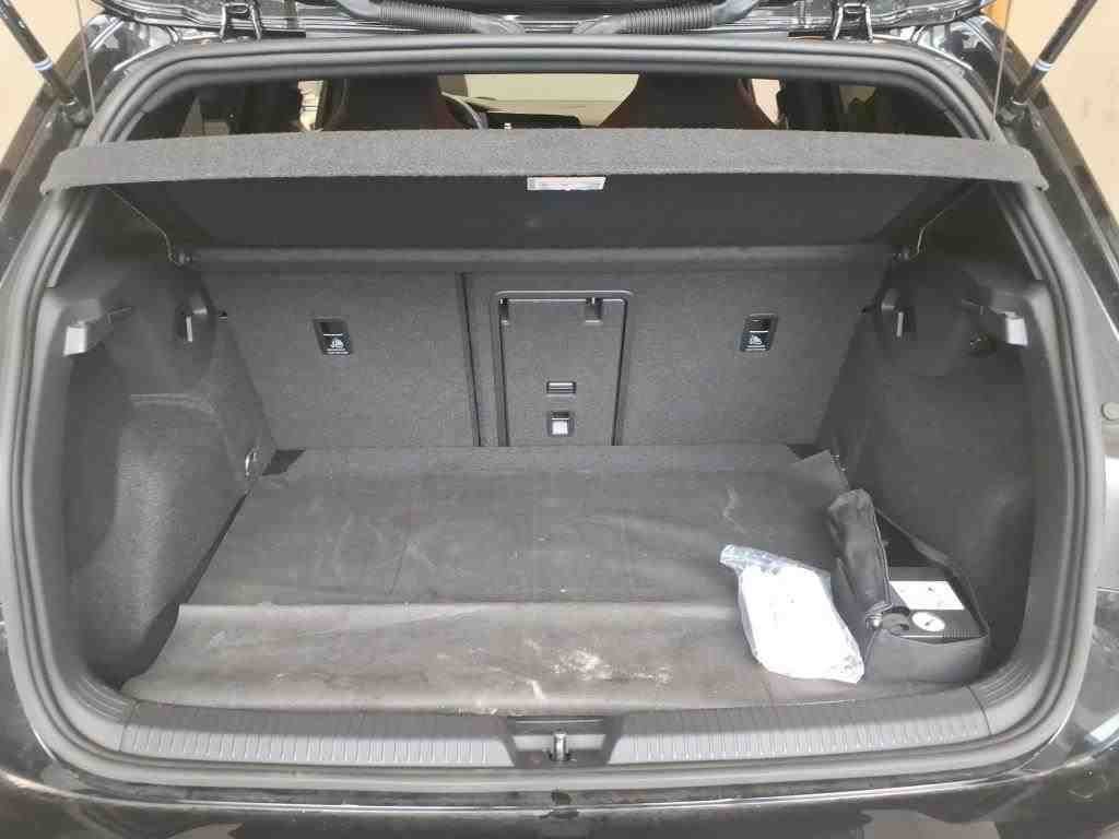 2020 Volkswagen Golf   