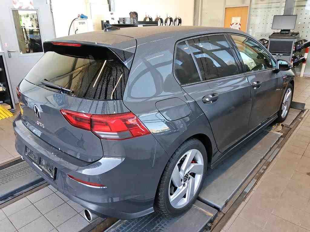 2020 Volkswagen Golf   