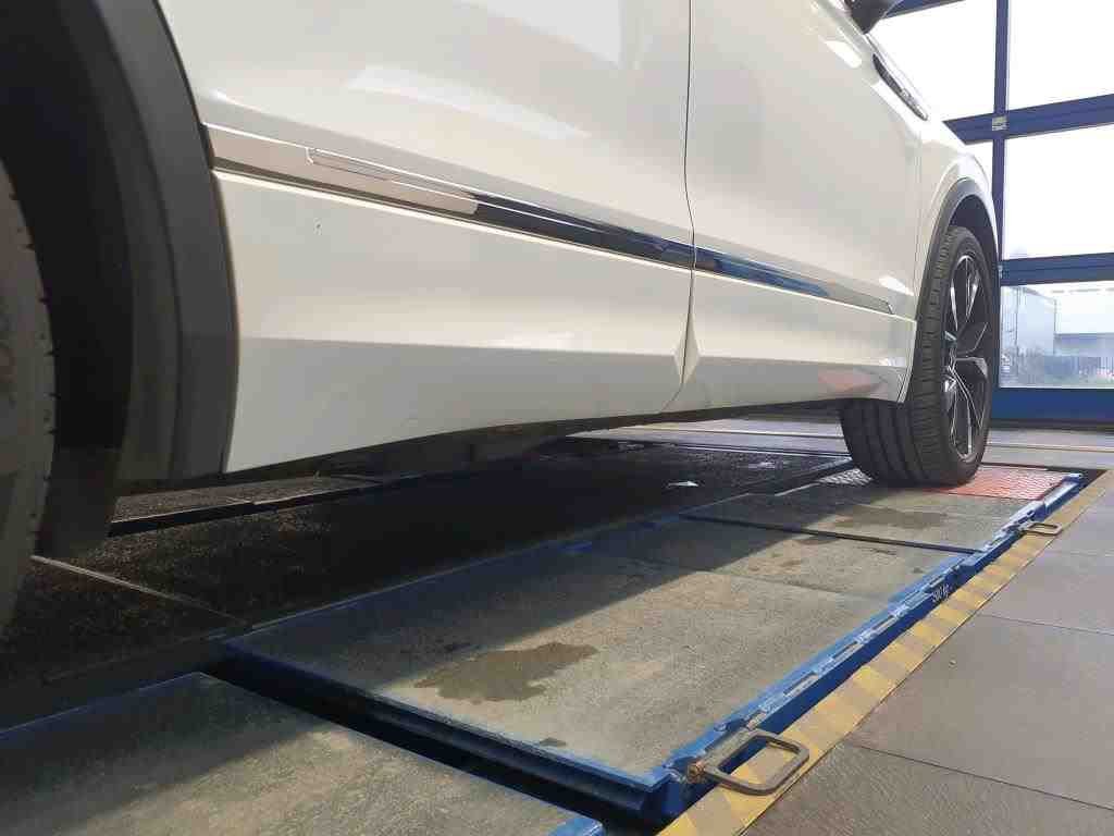 2020 Volkswagen Tiguan   AWD