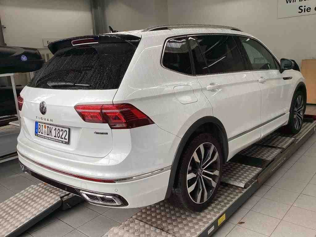 2021 Volkswagen Tiguan   AWD