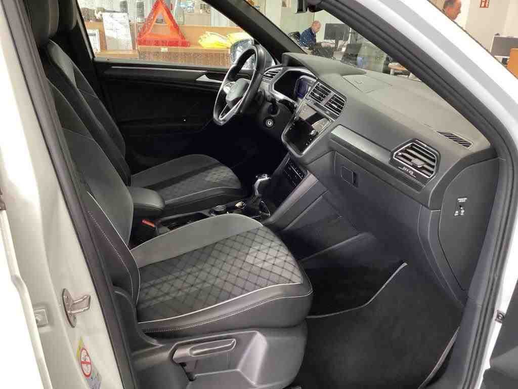 2021 Volkswagen Tiguan   AWD