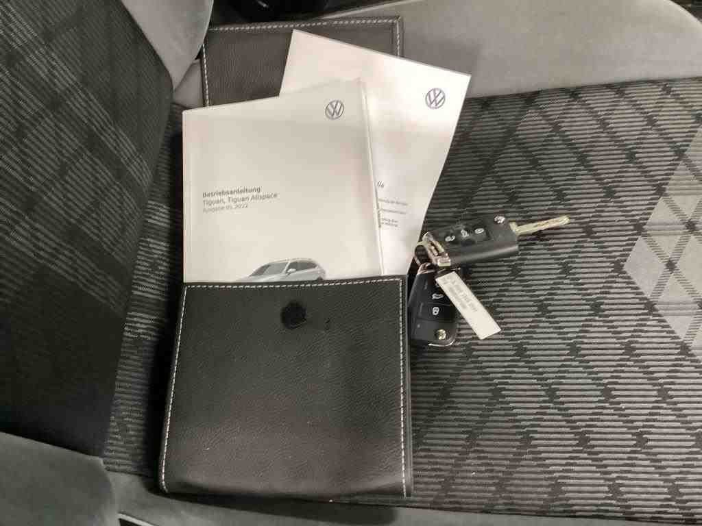 2021 Volkswagen Tiguan   AWD