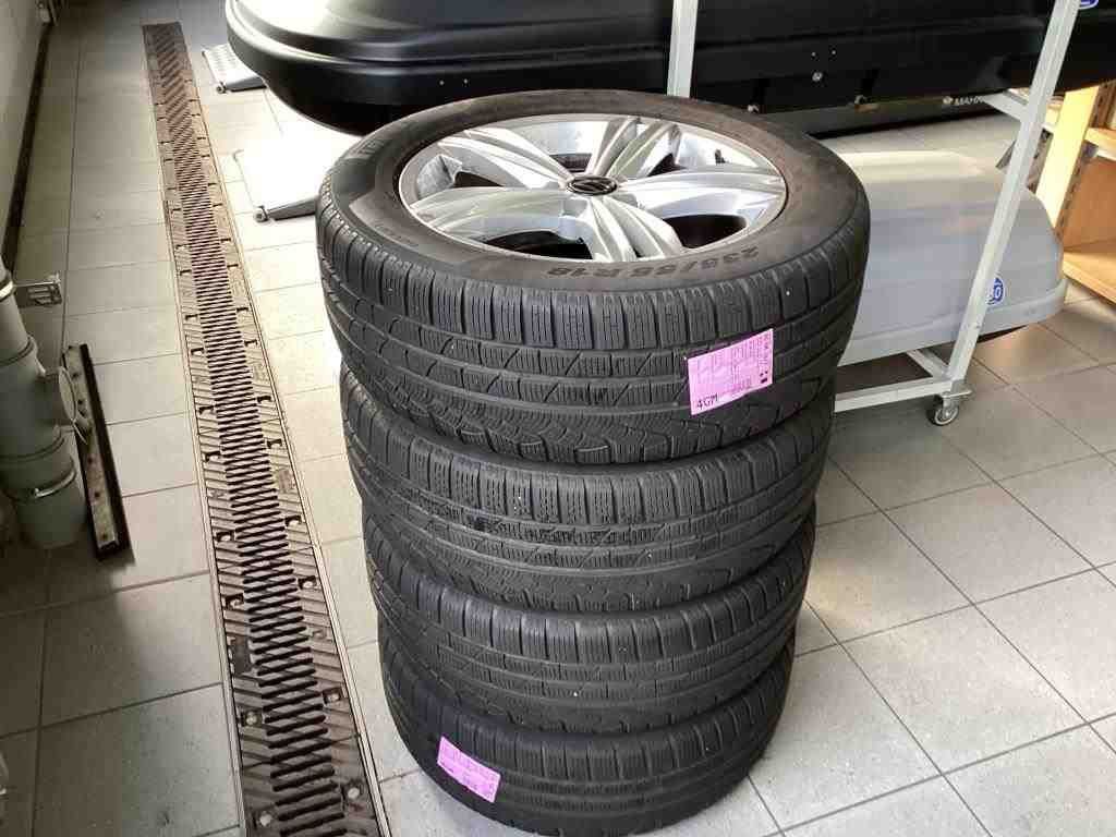 2021 Volkswagen Tiguan   AWD